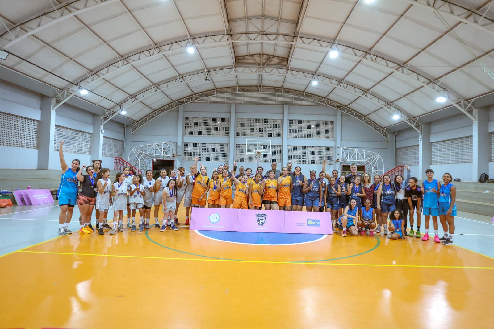 Competições de Base, Regional e nacional